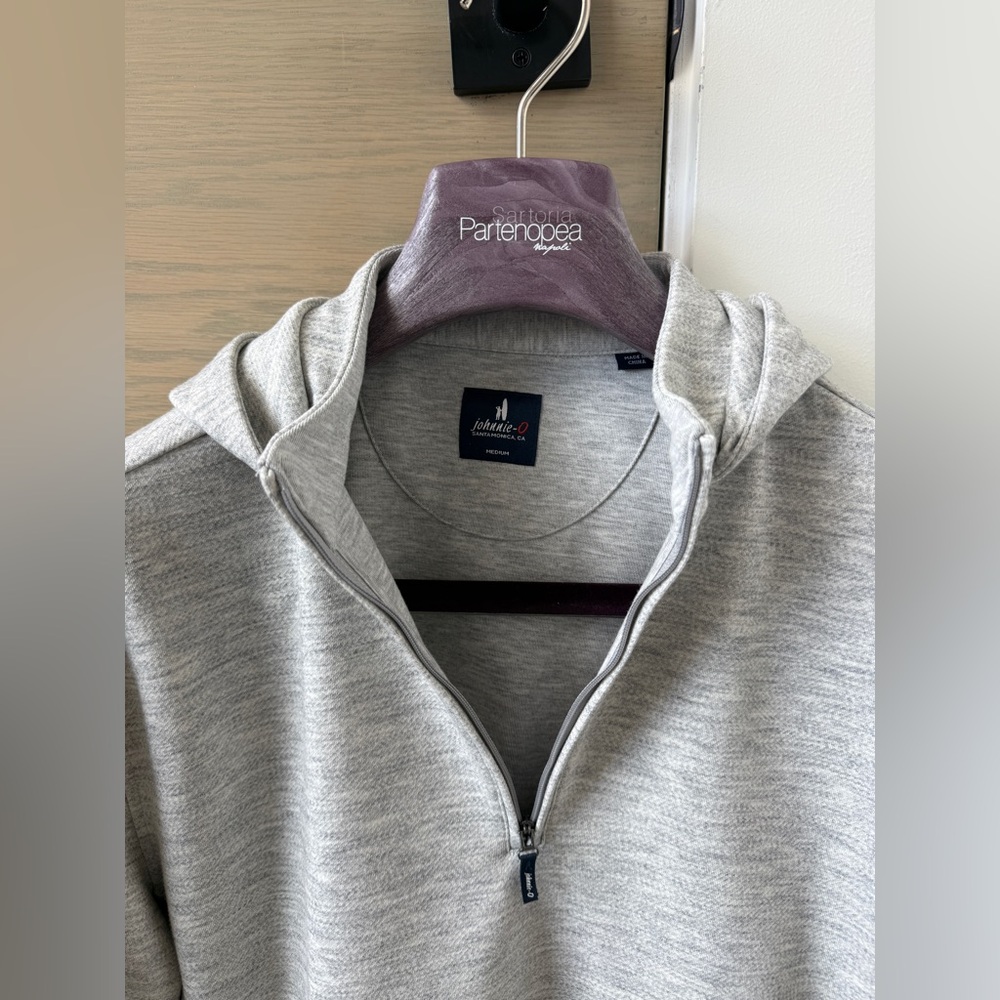 Johnnie-O Mens Maxton 1/4 Zip Hooded Sweatshirt Scottsdale National Golf… - Picture 2 of 14